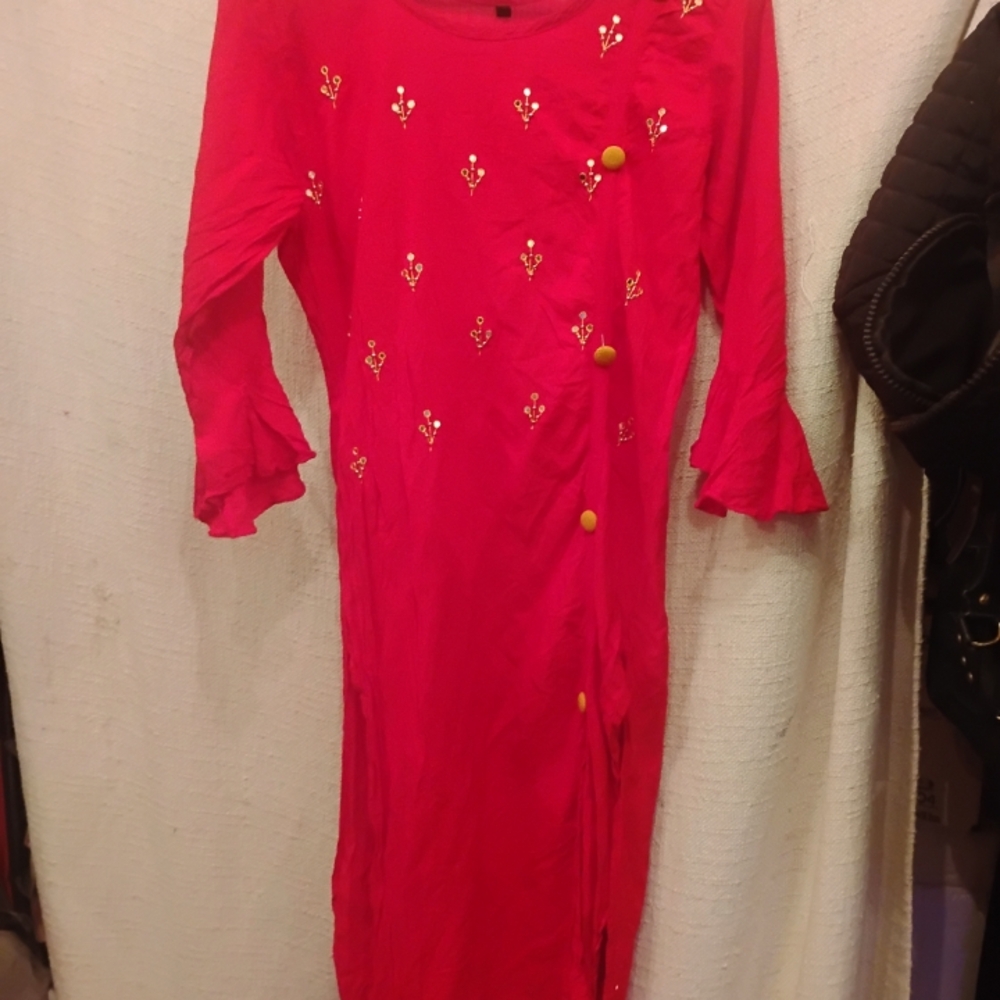 Elegant Red Dress with Gold Accents